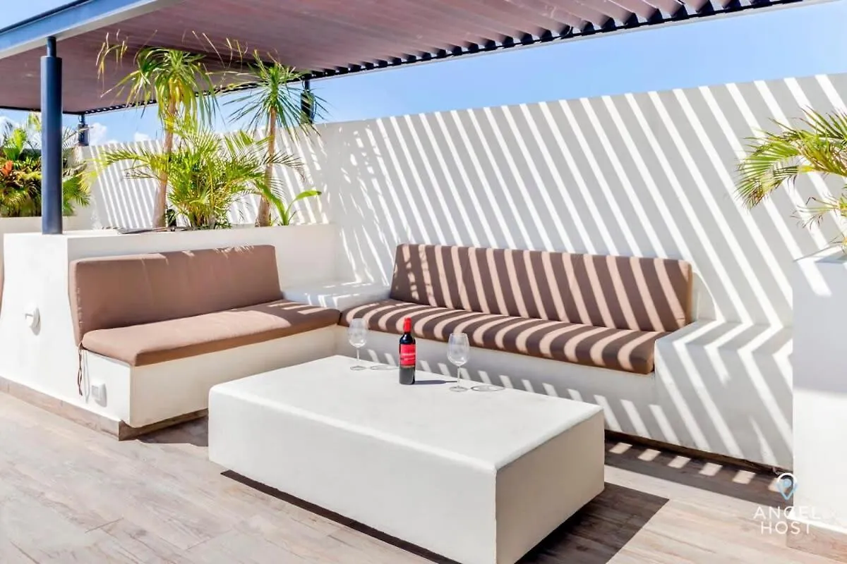 Roof Pool, Gym, Full Kitchen, 4 Blocks To 5Th Ave Villa Playa del Carmen Holiday home