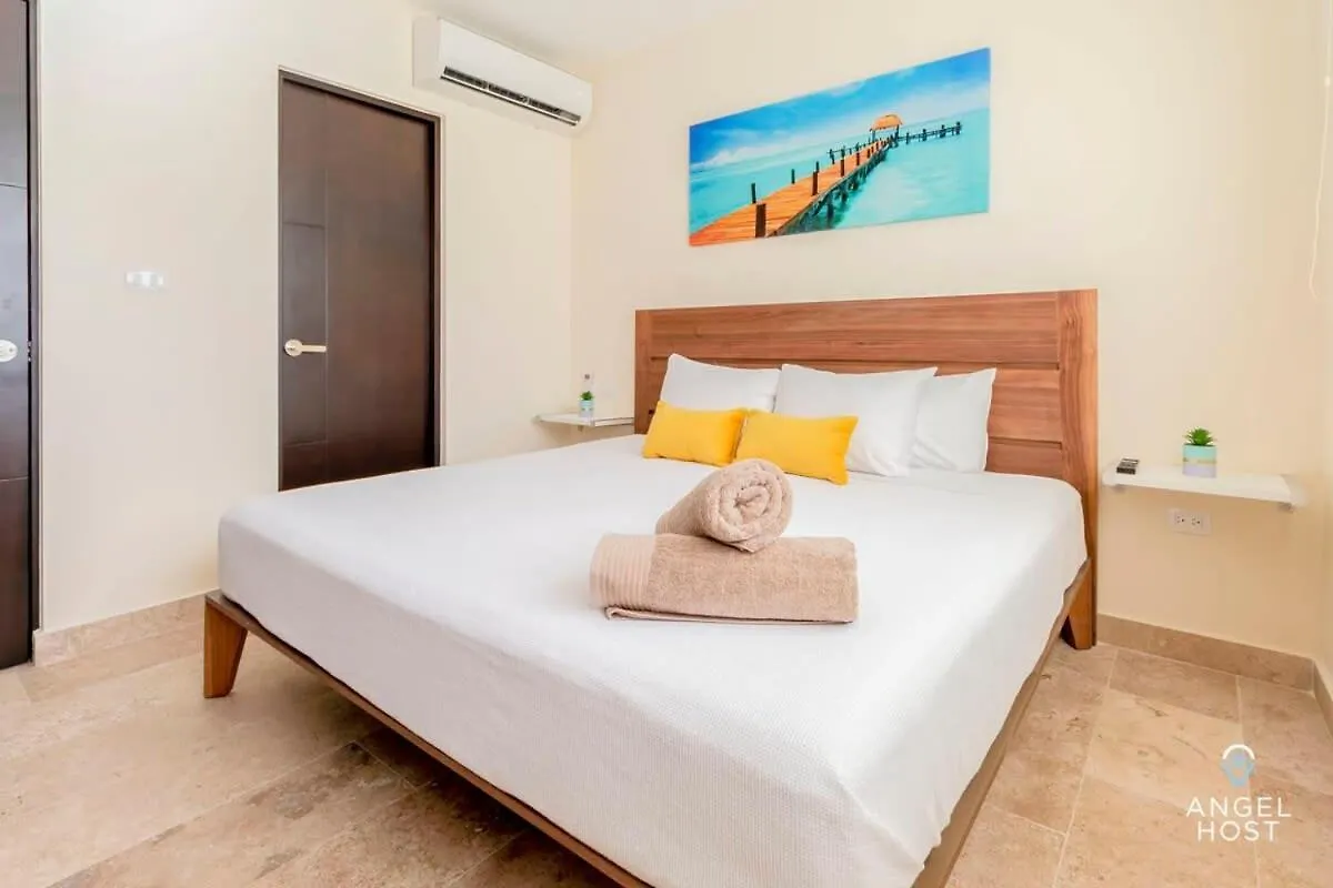 Holiday home Roof Pool, Gym, Full Kitchen, 4 Blocks To 5Th Ave Villa Playa del Carmen Mexico