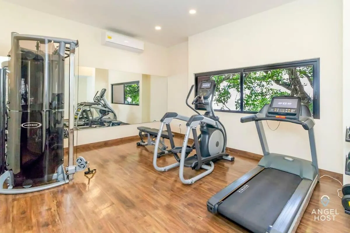 Roof Pool, Gym, Full Kitchen, 4 Blocks To 5Th Ave Villa Playa del Carmen